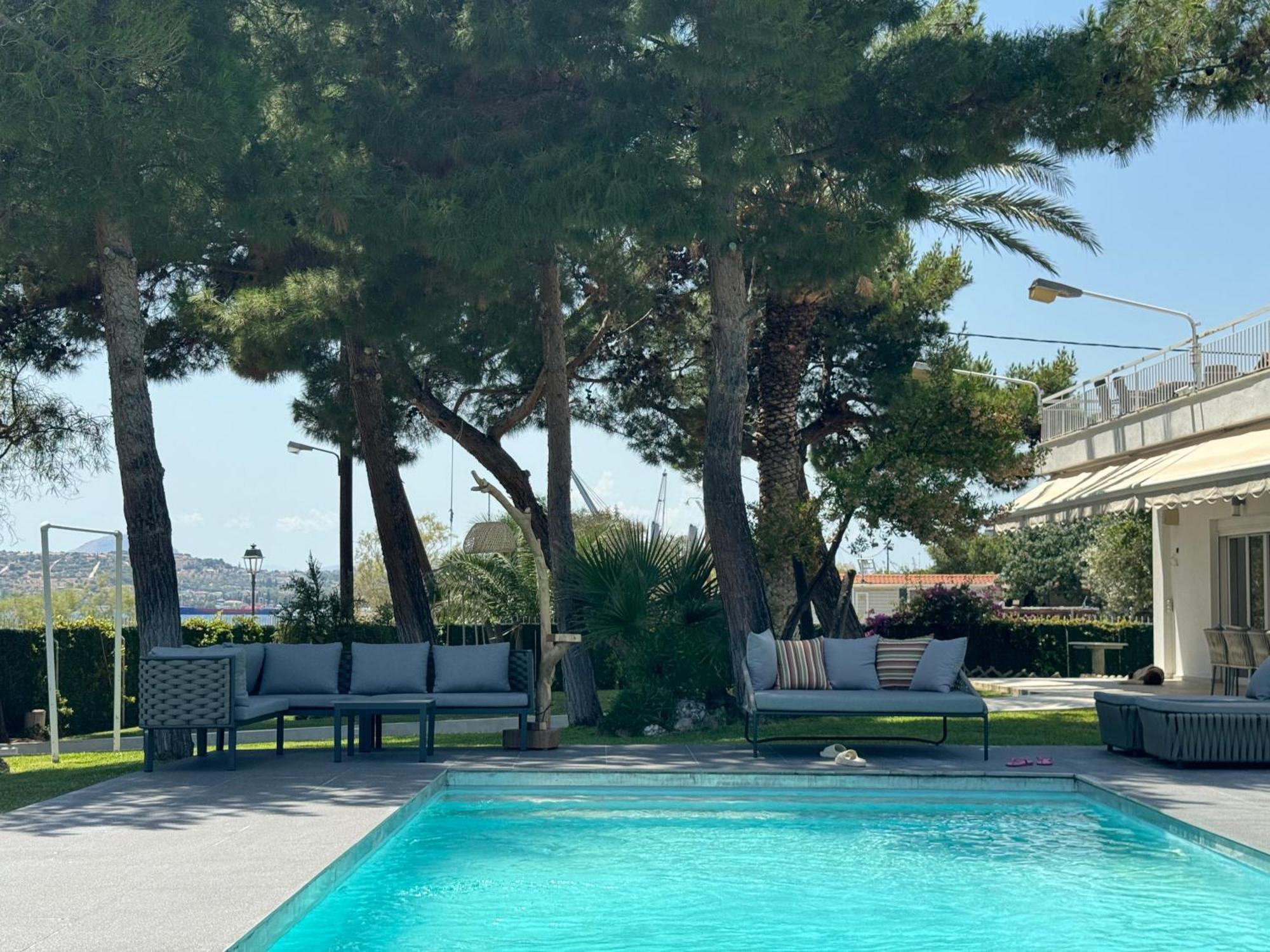 Zoza Luxury Villa Isthmia By The Sea With Private Pool Kalamáki 외부 사진