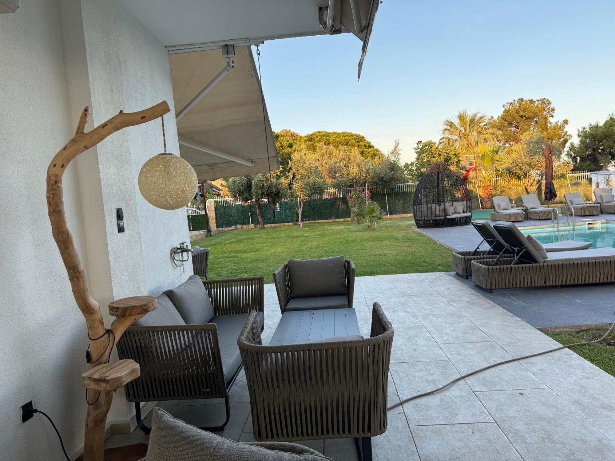 Zoza Luxury Villa Isthmia By The Sea With Private Pool Kalamáki 외부 사진